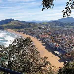 zarauz.basquecountryhotels.org/